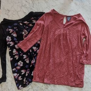 Lot of 2 medium maternity tops